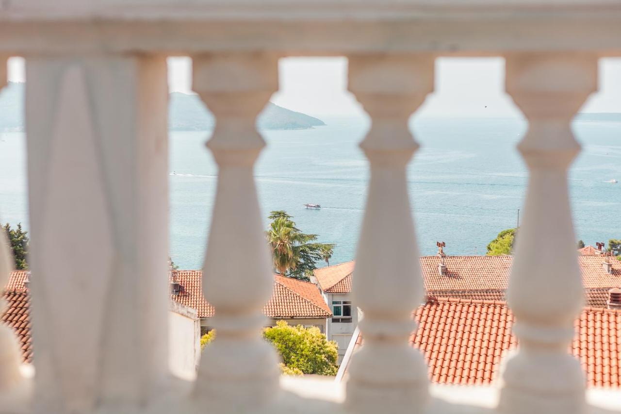 Apartments Belvedere Herceg Novi Exteriör bild