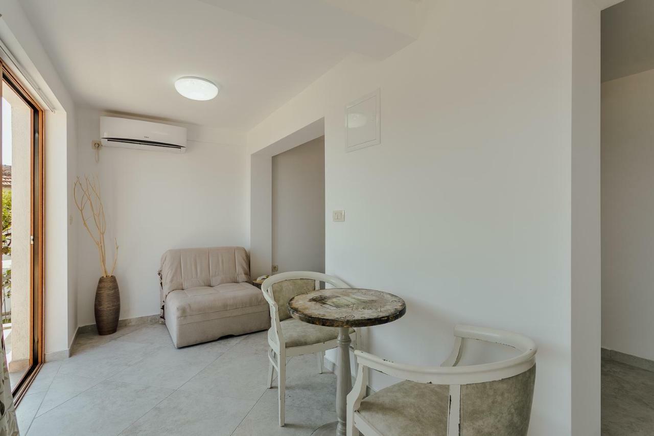 Apartments Belvedere Herceg Novi Exteriör bild